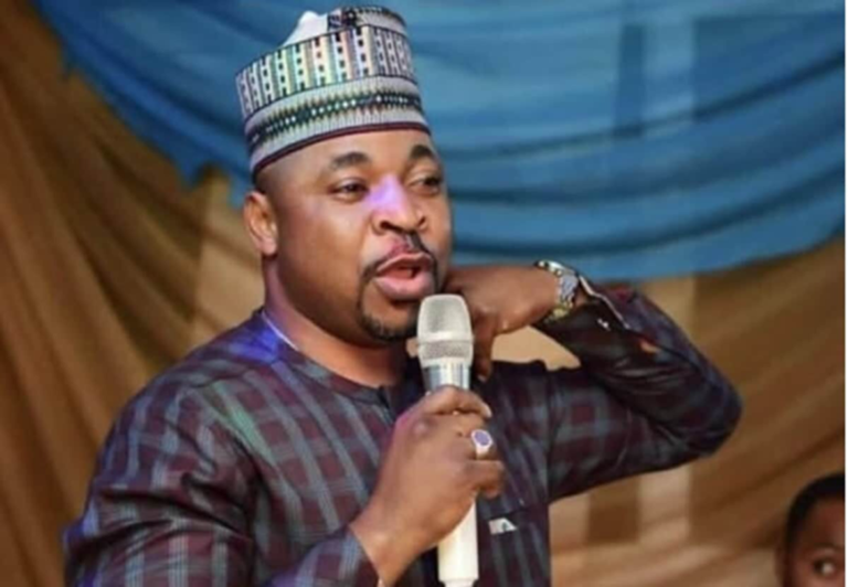 MC Oluomo Threatens Voters in Lagos to vote APC